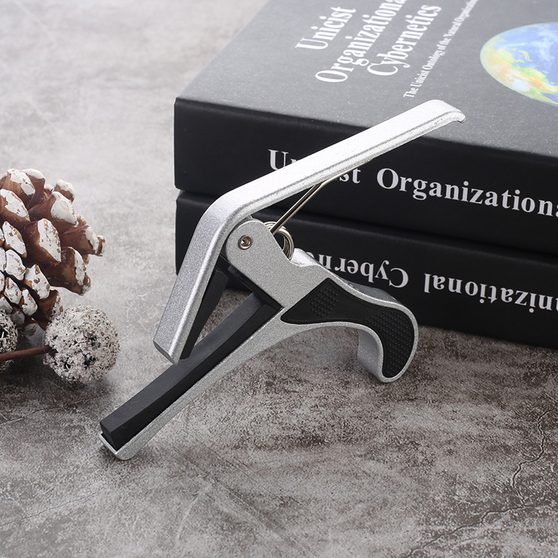Металлический гитарный каподас – обзор и цена Guitar Capo Clip